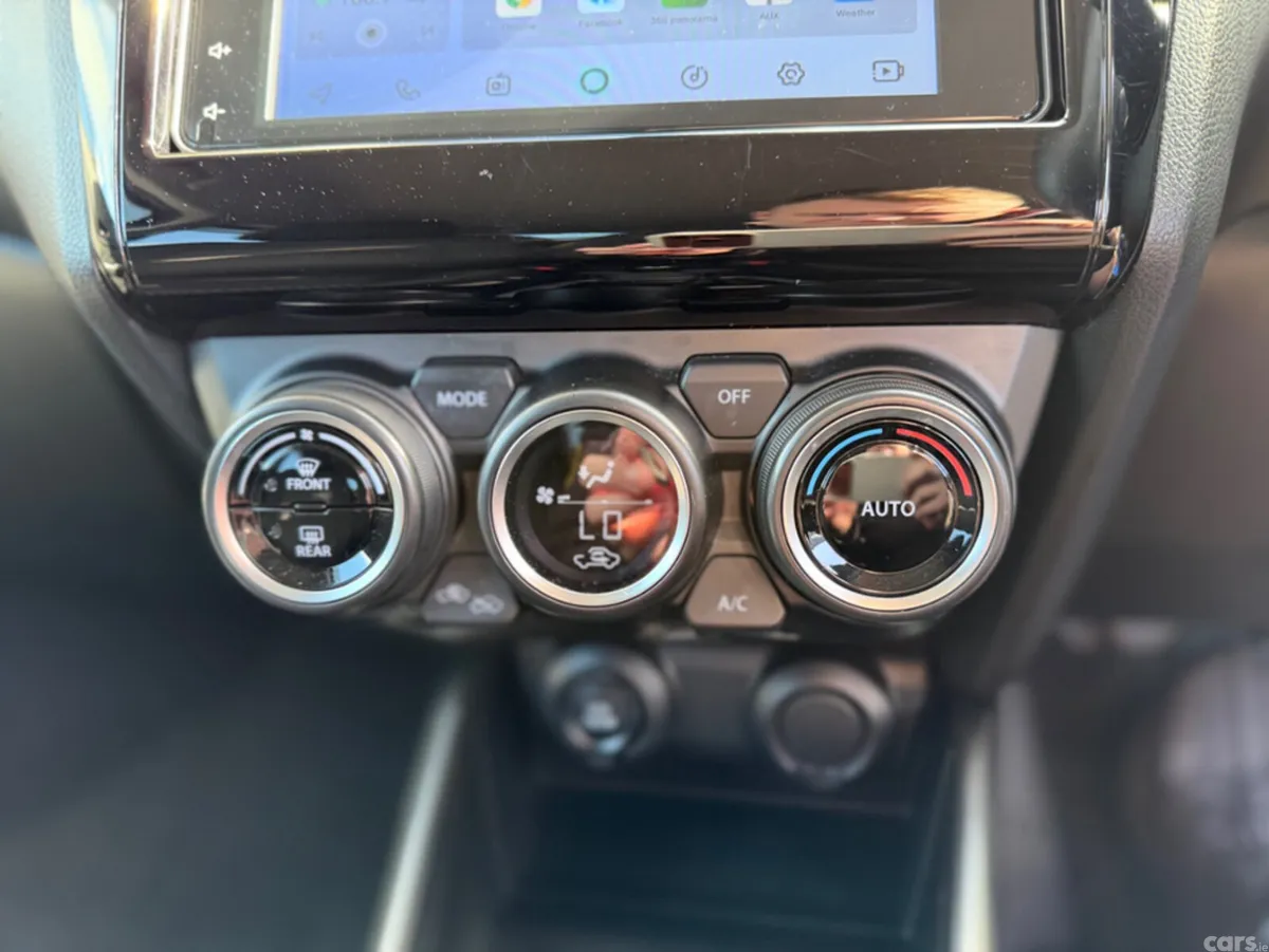 Suzuki Swift Hatchback, Petrol, 2019, Black