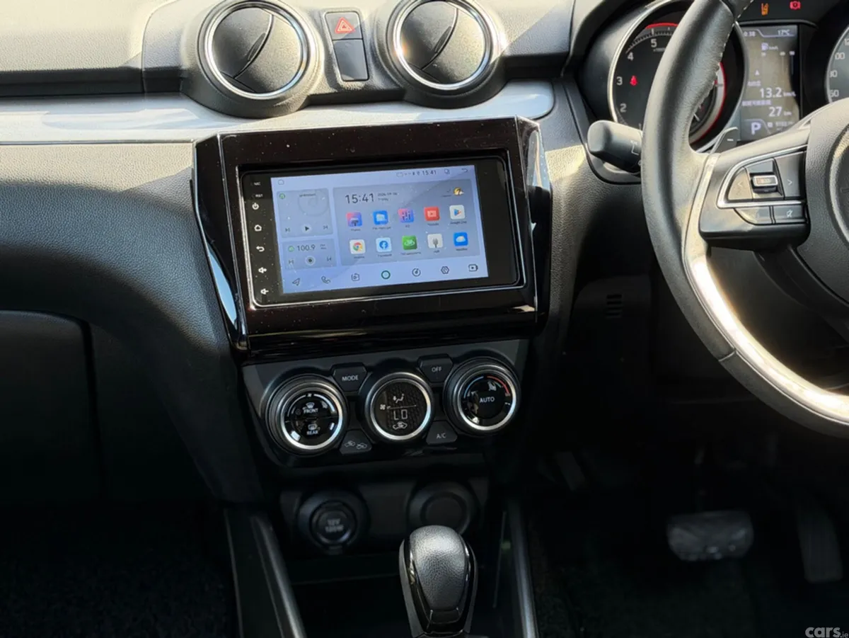 Suzuki Swift Hatchback, Petrol, 2019, Black