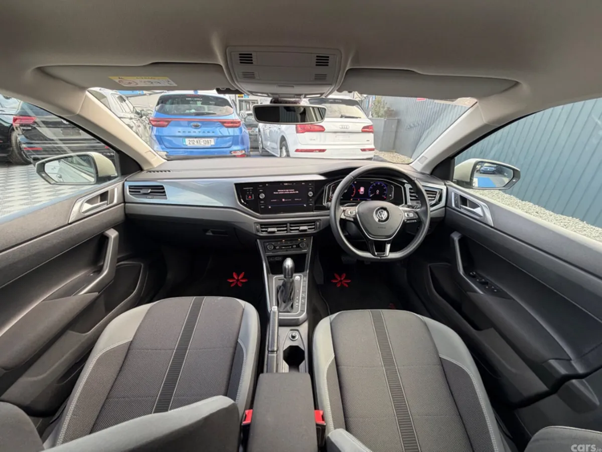 Volkswagen Polo Hatchback, Petrol, 2019, Silver
