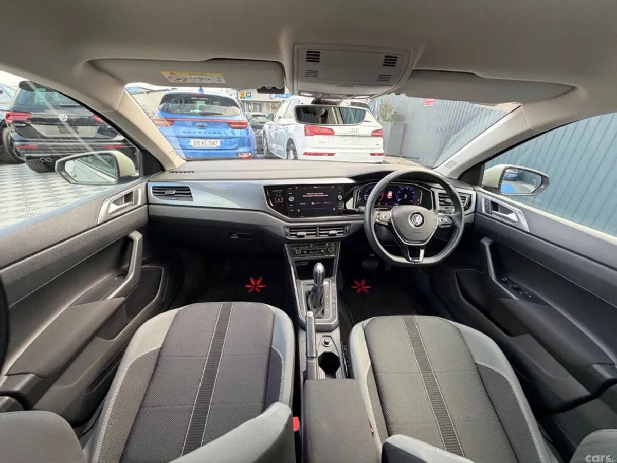 Volkswagen Polo Hatchback, Petrol, 2019, Silver