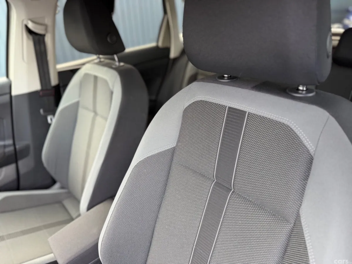 Volkswagen Polo Hatchback, Petrol, 2019, Silver