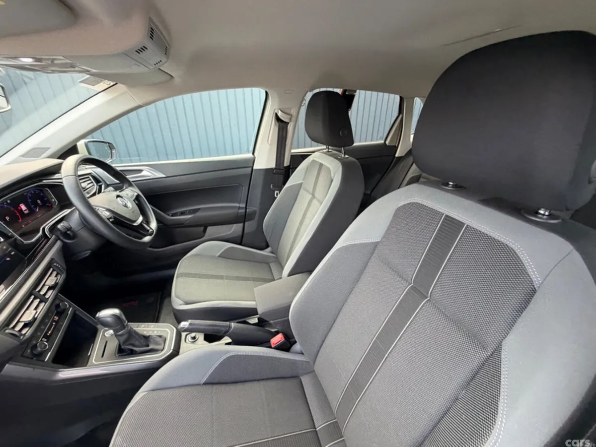 Volkswagen Polo Hatchback, Petrol, 2019, Silver
