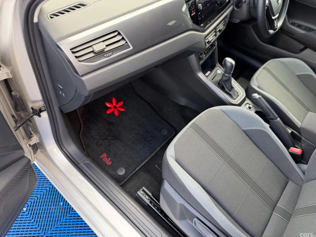 Volkswagen Polo Hatchback, Petrol, 2019, Silver