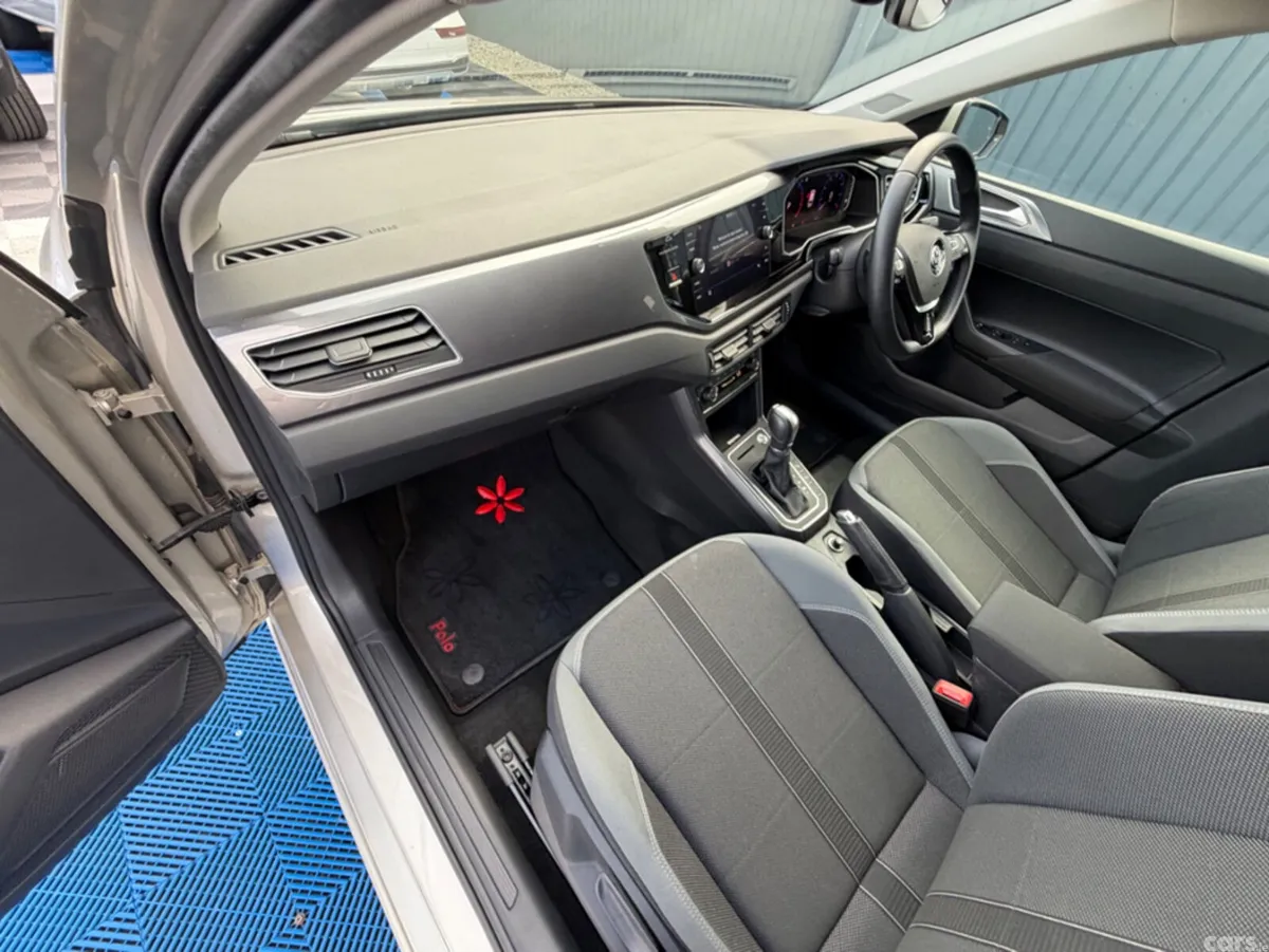 Volkswagen Polo Hatchback, Petrol, 2019, Silver