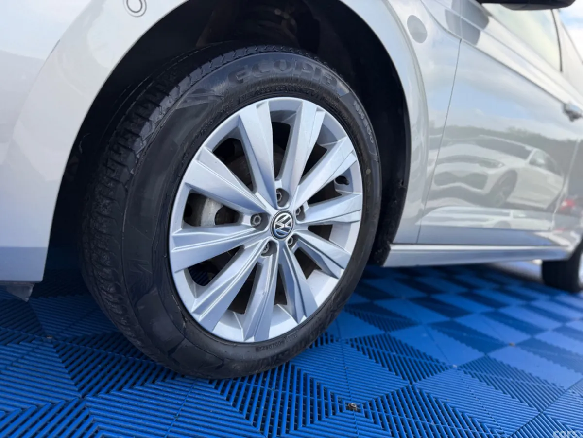 Volkswagen Polo Hatchback, Petrol, 2019, Silver