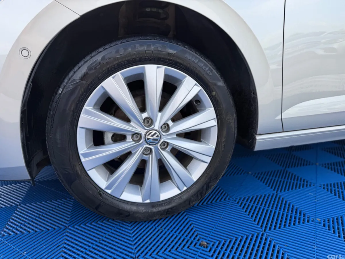 Volkswagen Polo Hatchback, Petrol, 2019, Silver