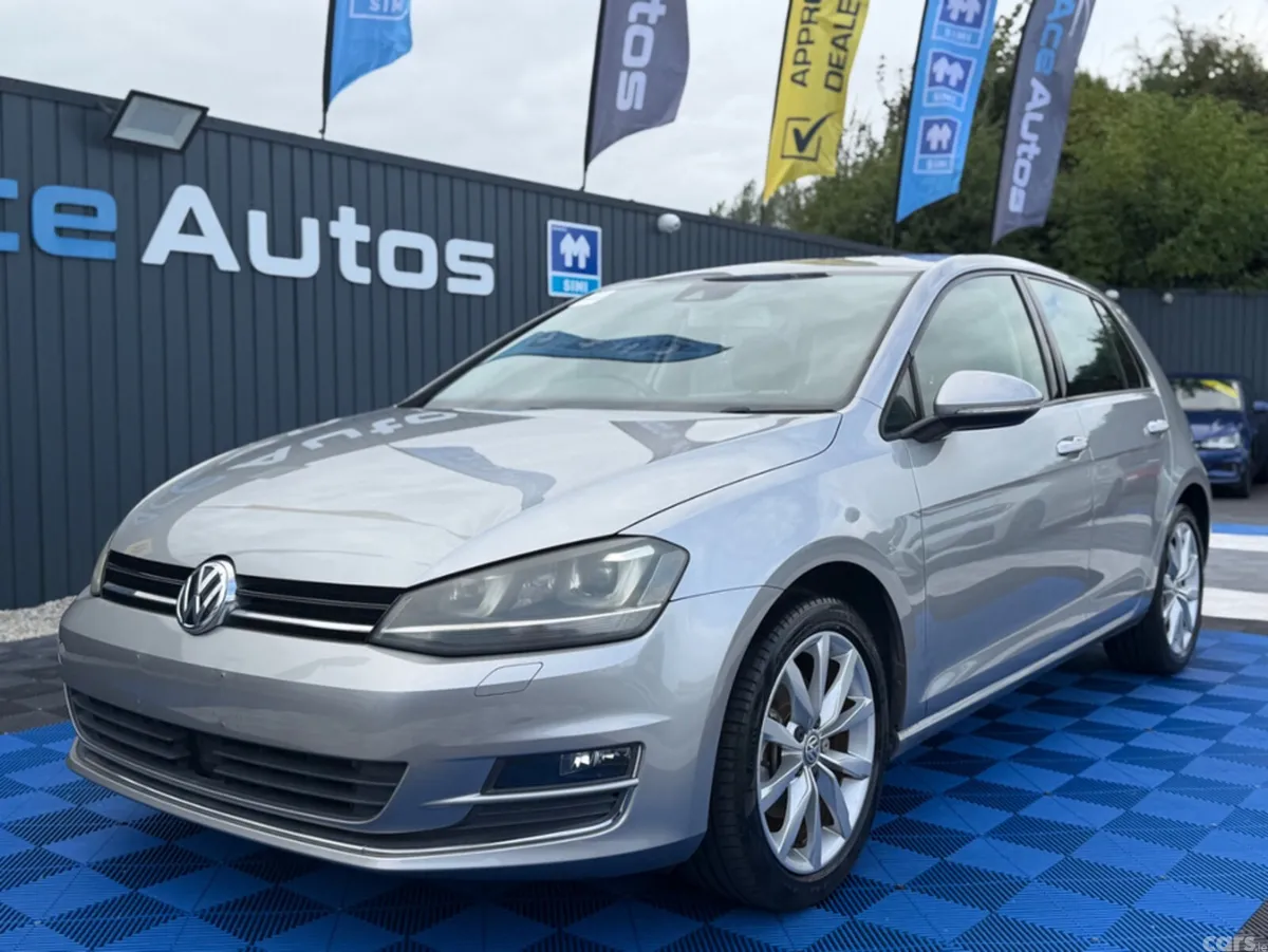Volkswagen Golf Hatchback, Petrol, 2016, Silver