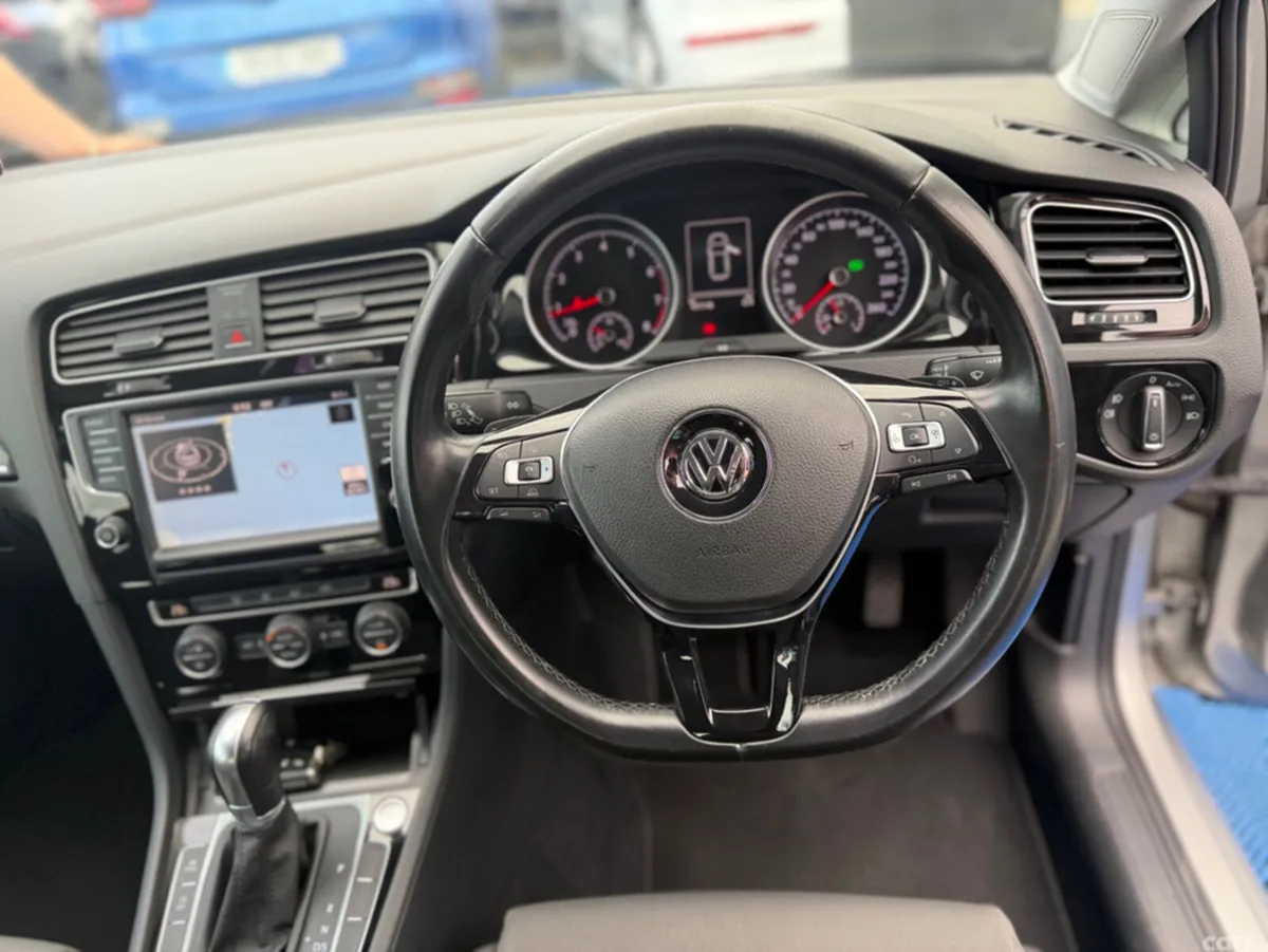 Volkswagen Golf Hatchback, Petrol, 2016, Silver