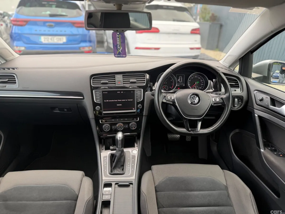 Volkswagen Golf Hatchback, Petrol, 2016, Silver