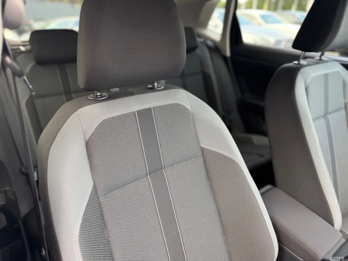 Volkswagen Polo Hatchback, Petrol, 2019, Black