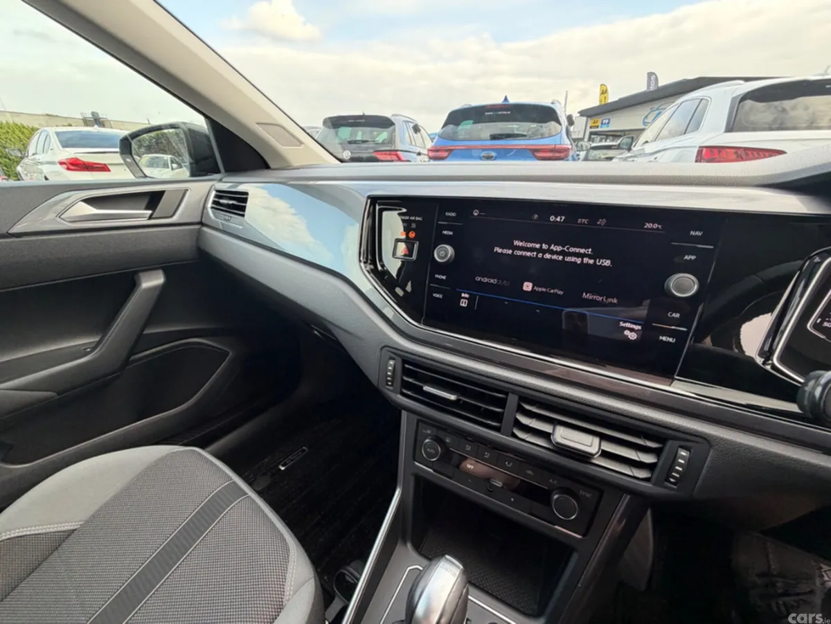 Volkswagen Polo Hatchback, Petrol, 2019, Black