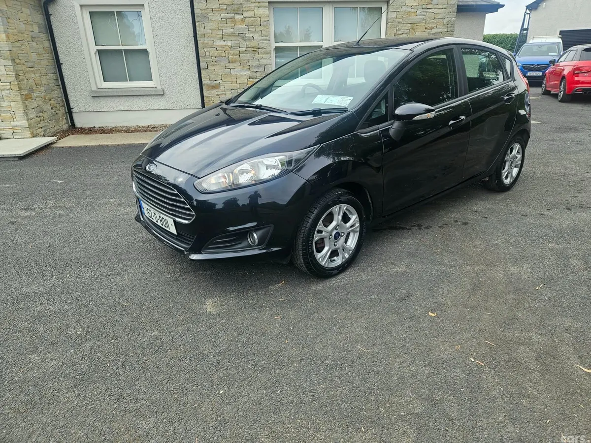 Ford Fiesta Hatchback, Petrol, 2015, Black