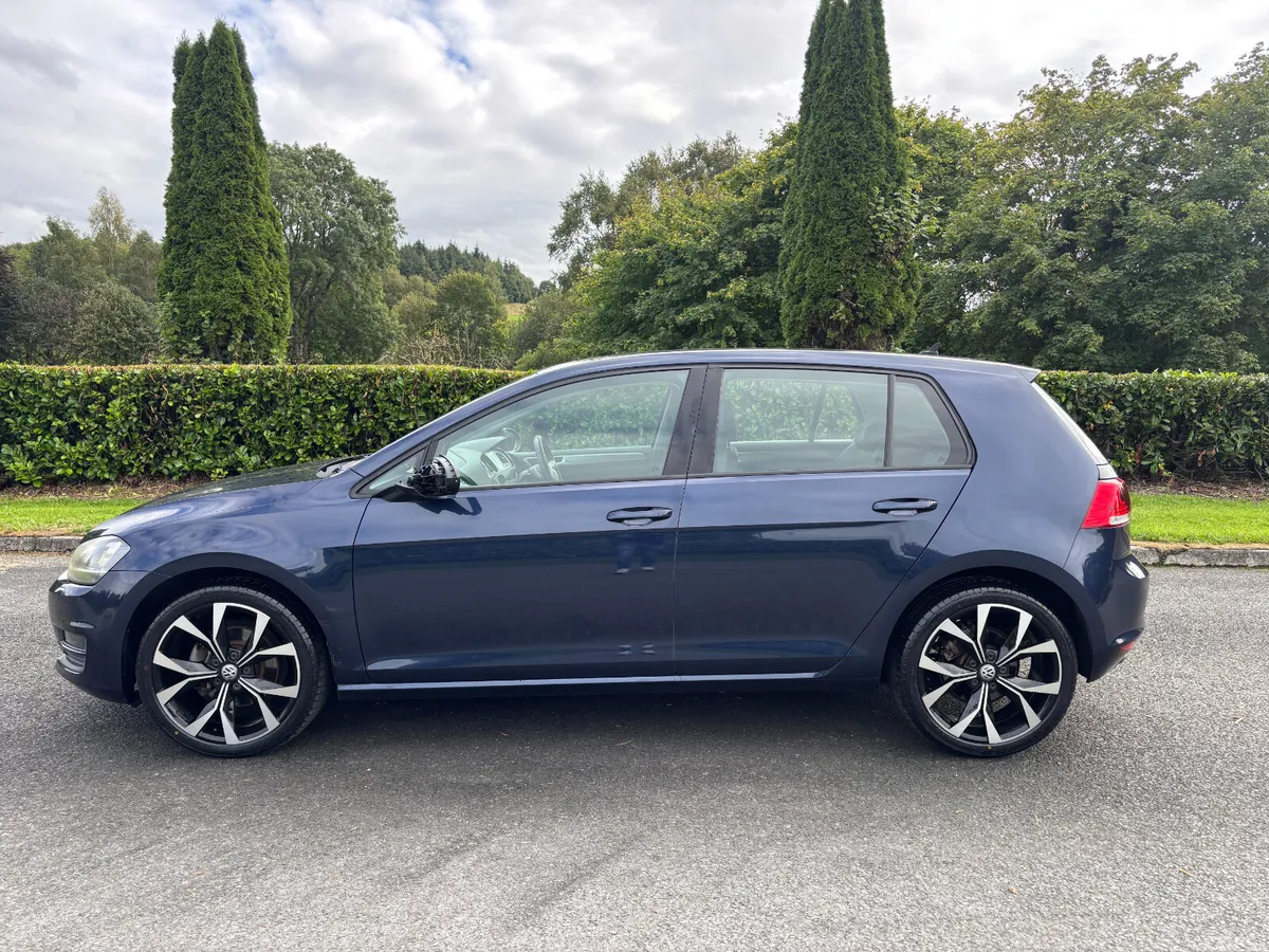 Volkswagen Golf Hatchback, Petrol, 2014, Blue