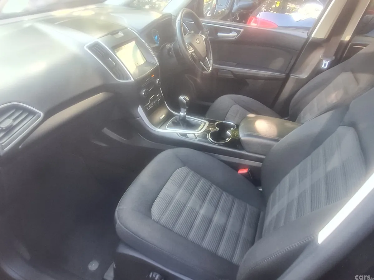 Ford Galaxy MPV, Diesel, 2016, Black
