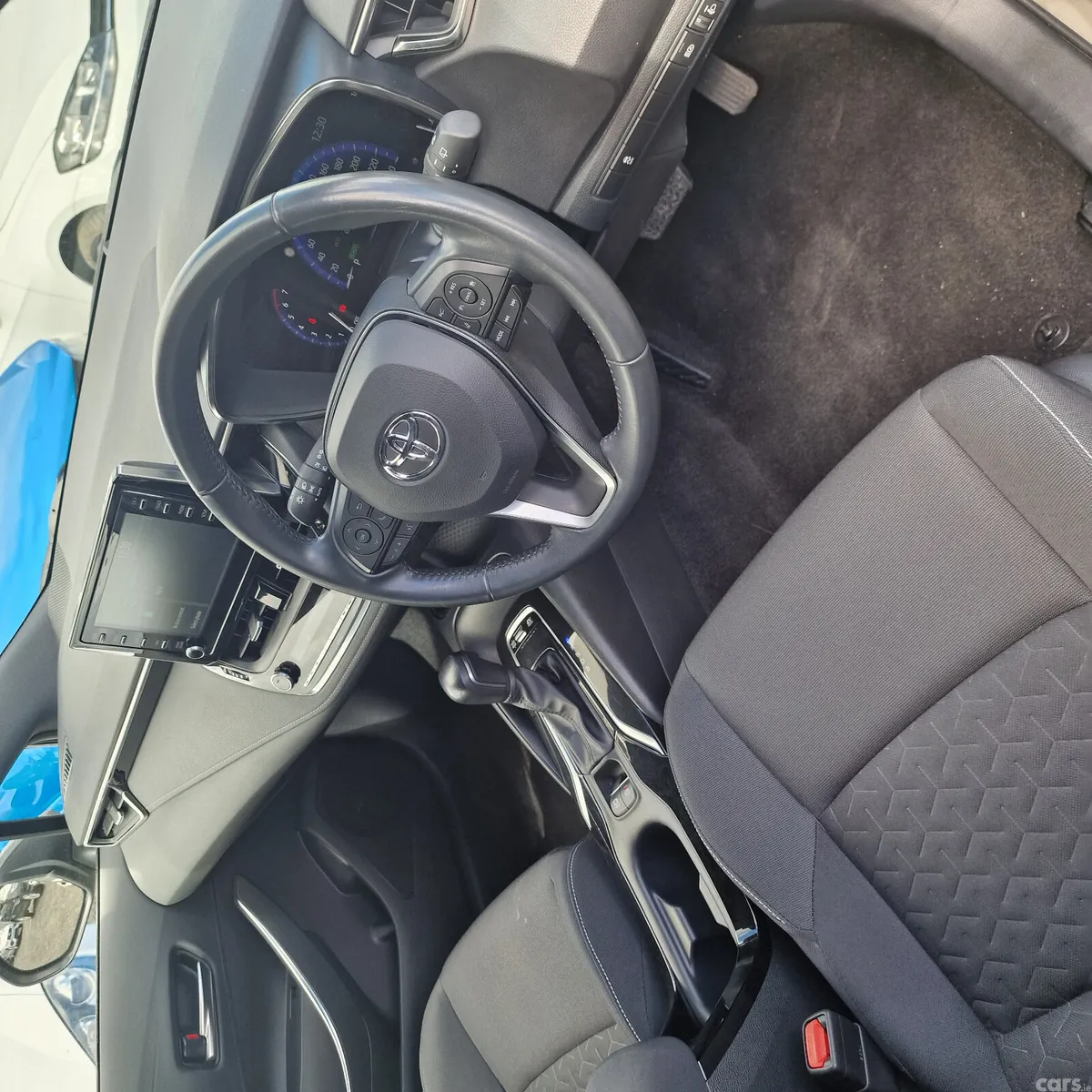 Toyota Corolla Hatchback, Petrol Hybrid, 2023, Green