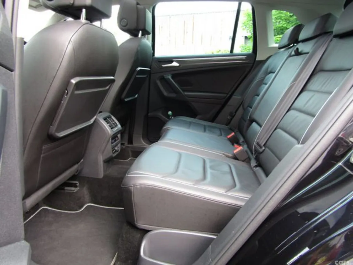 Volkswagen Tiguan Estate, Diesel, 2020, Black