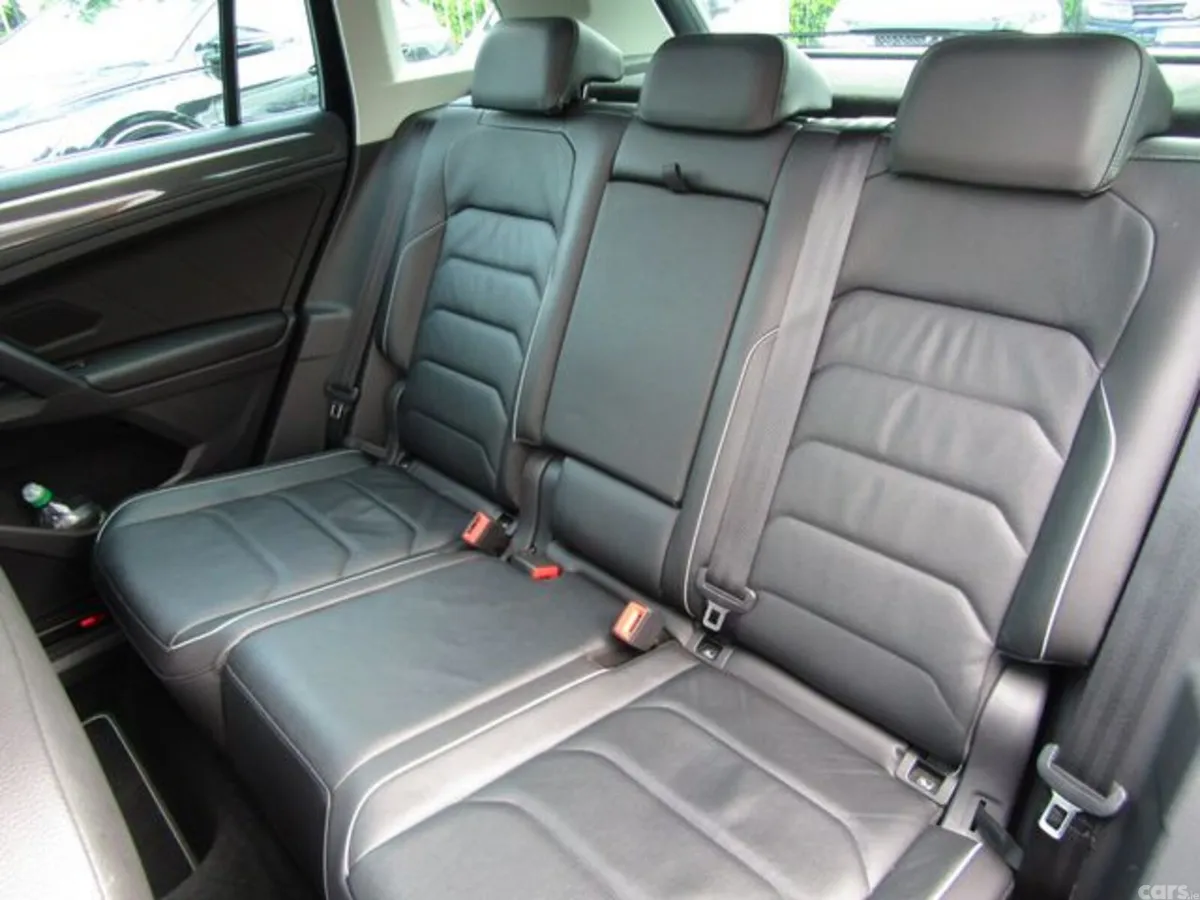 Volkswagen Tiguan Estate, Diesel, 2020, Black