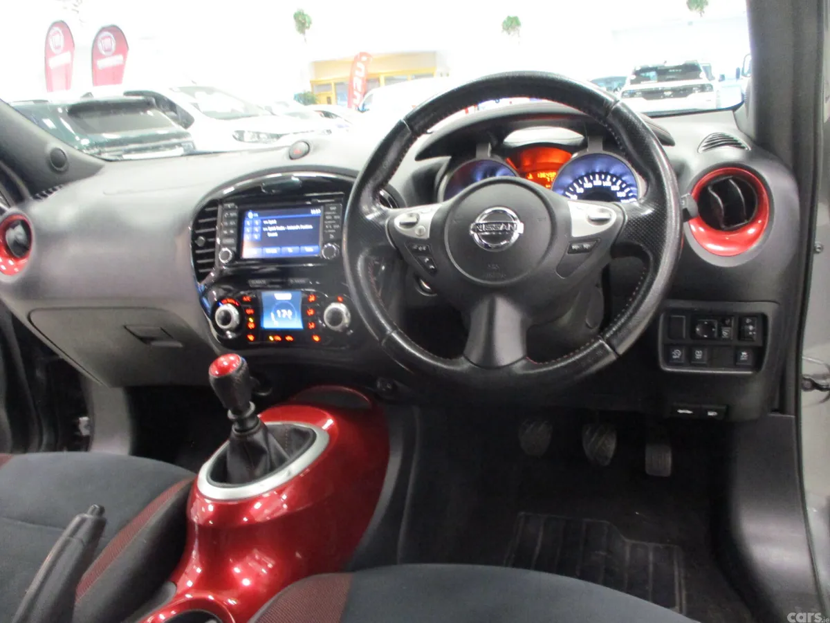 Nissan Juke SUV, Petrol, 2017, Grey
