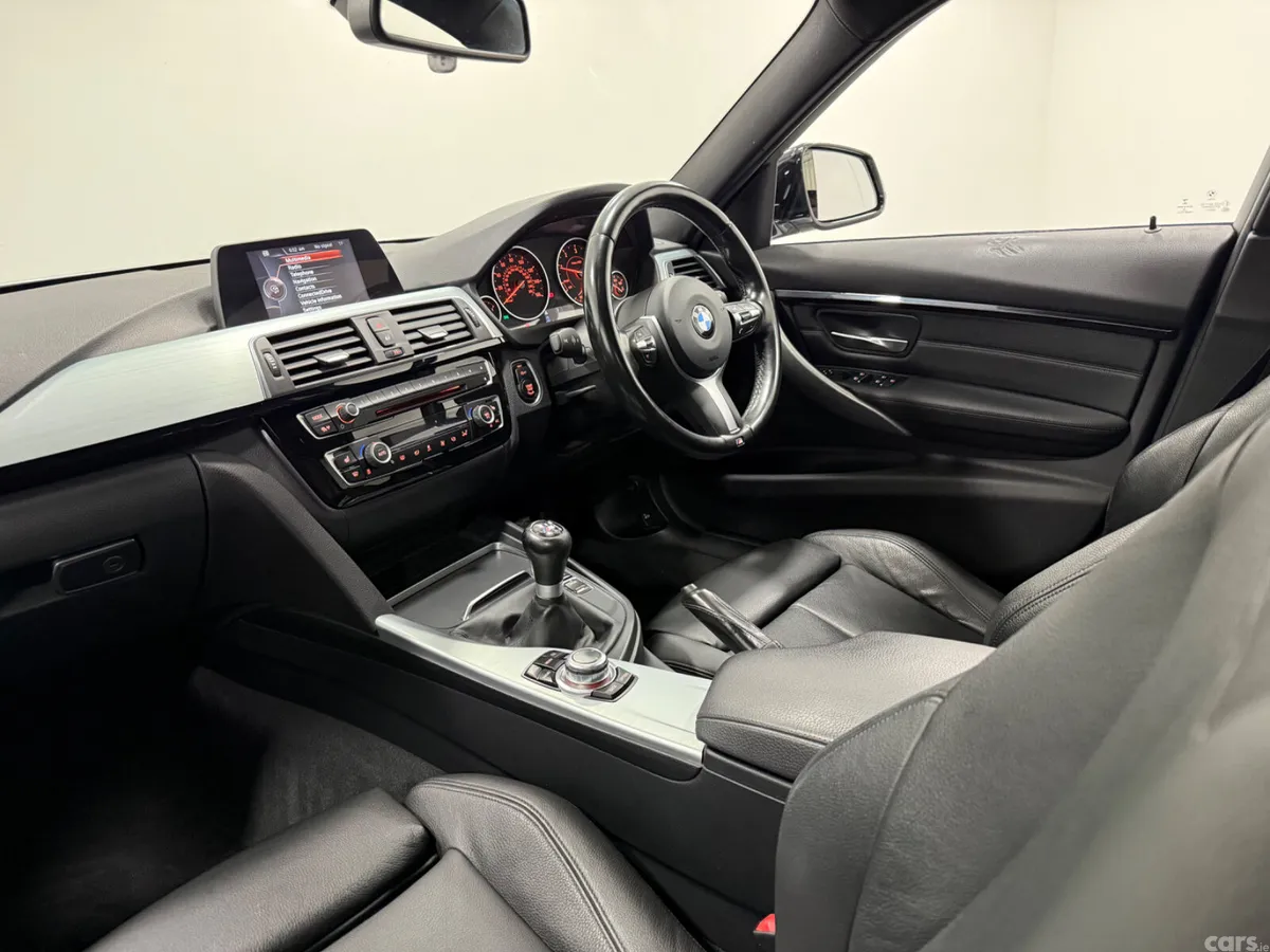 BMW 3-Series Saloon, Diesel, 2016, Silver