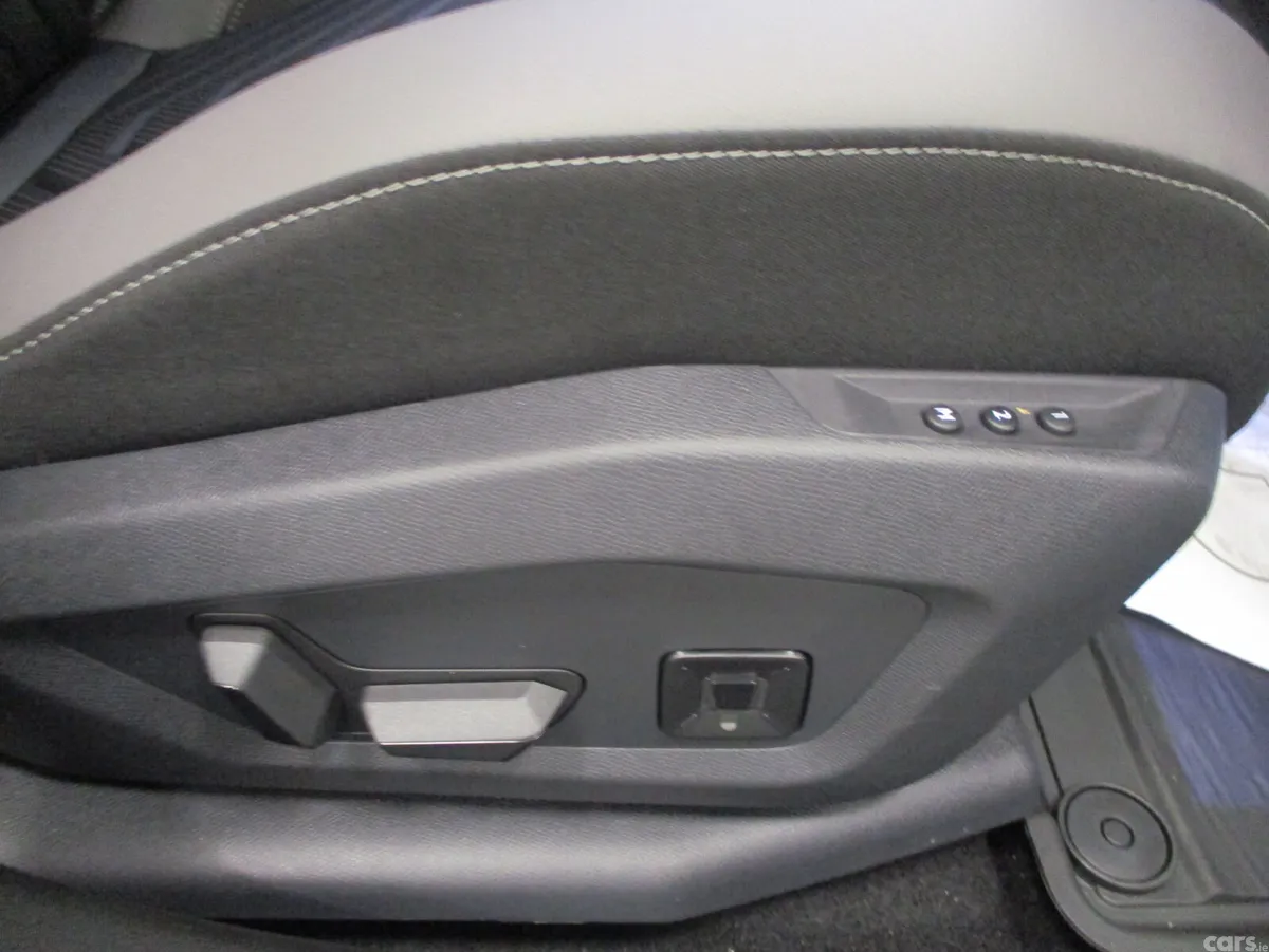 Jeep Compass SUV, Petrol Plug-in Hybrid, 2026, White