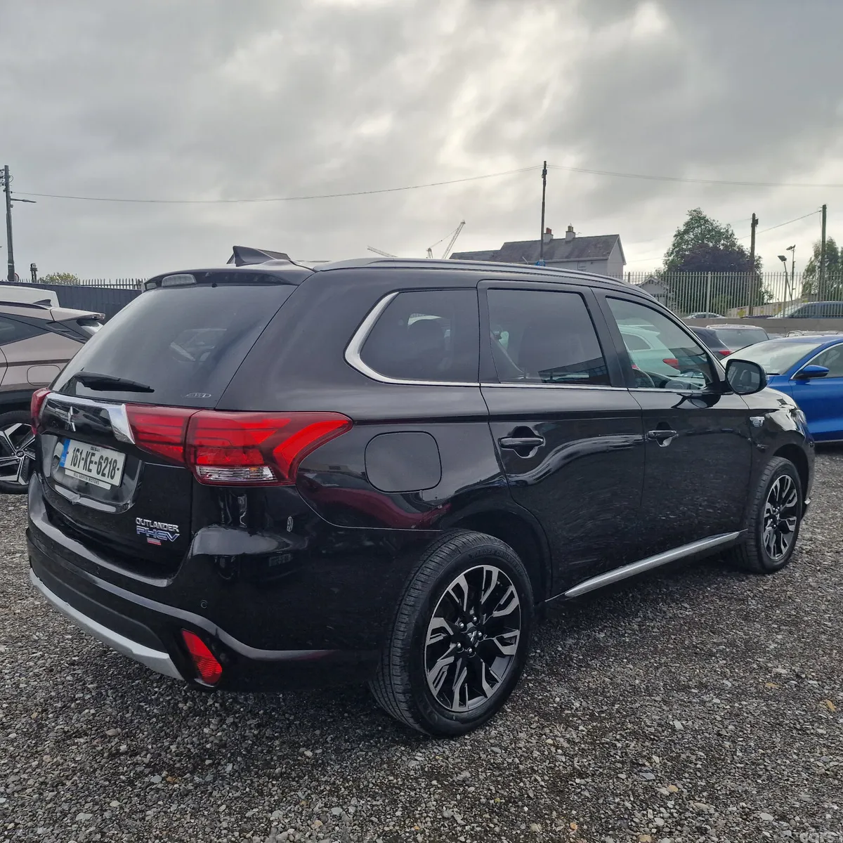 Mitsubishi Outlander SUV, Petrol Plug-in Hybrid, 2016, Black