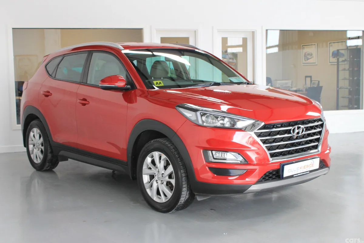 Hyundai Tucson SUV, Diesel, 2019, Red