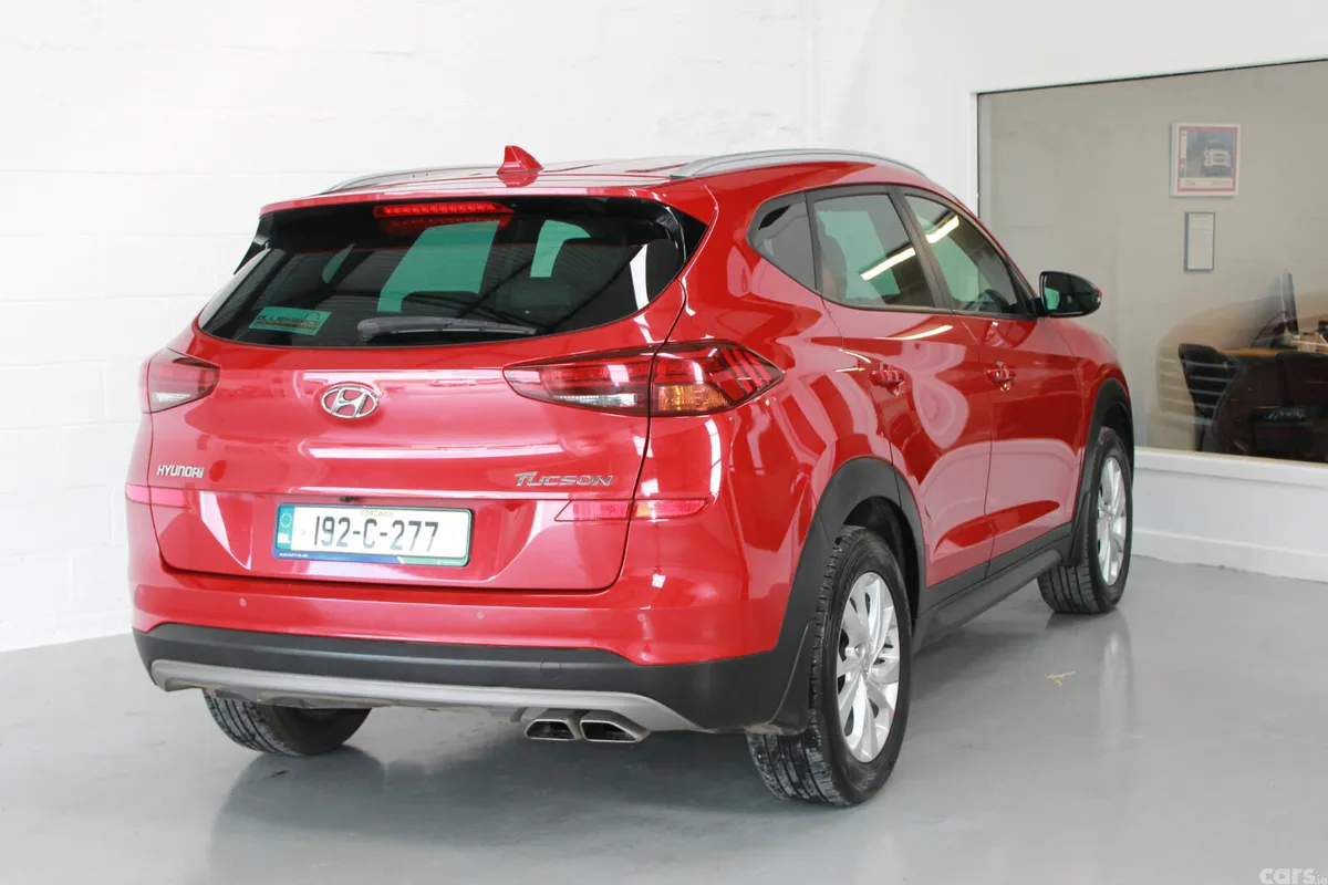 Hyundai Tucson SUV, Diesel, 2019, Red