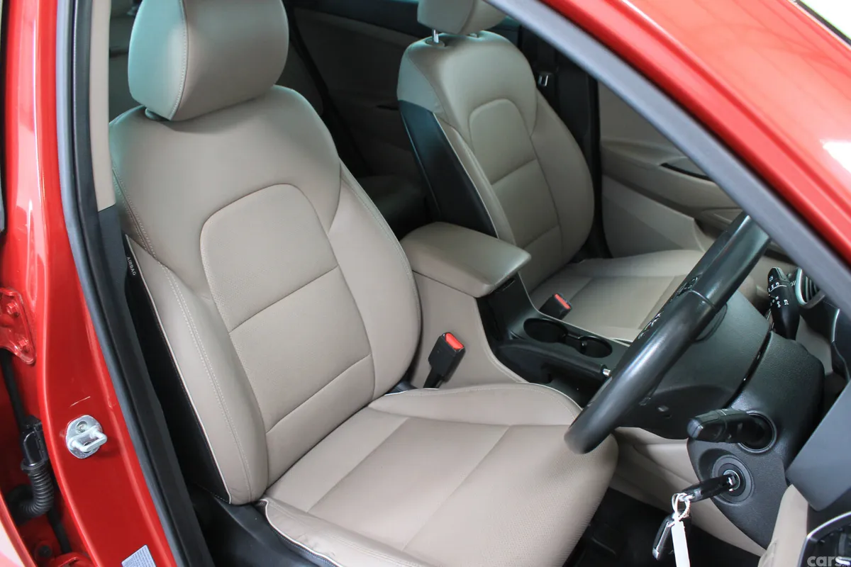 Hyundai Tucson SUV, Diesel, 2019, Red