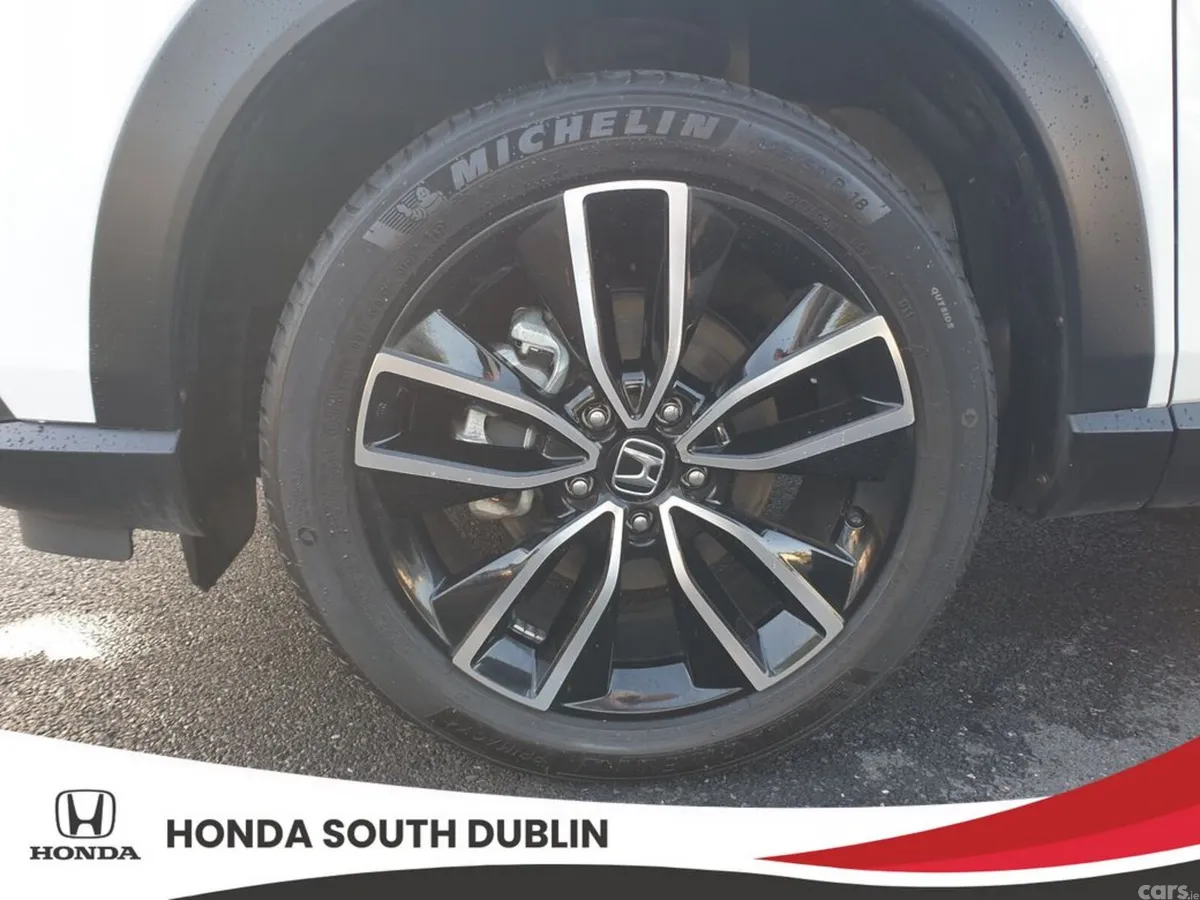 Honda HR-V Hatchback, Petrol Hybrid, 2025, White