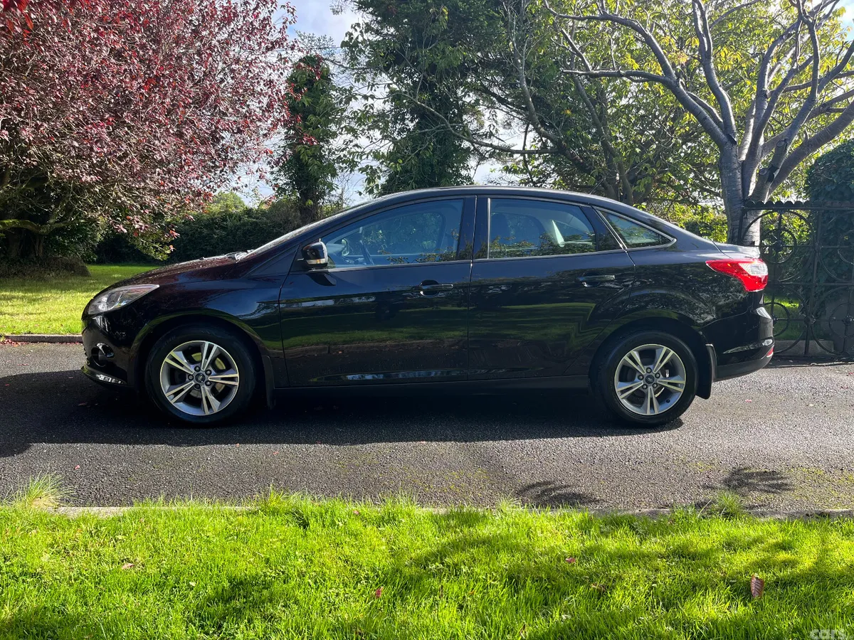 Ford Focus Saloon, Diesel, 2014, Black