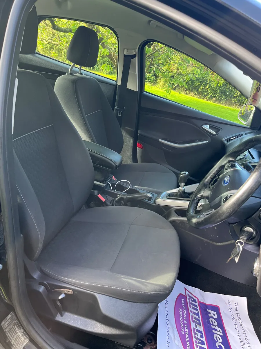 Ford Focus Saloon, Diesel, 2014, Black
