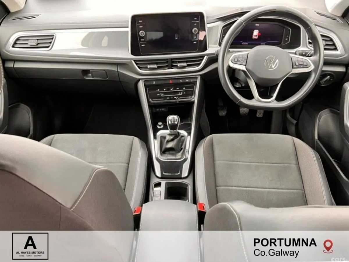 Volkswagen T-Roc SUV, Petrol, 2023, White