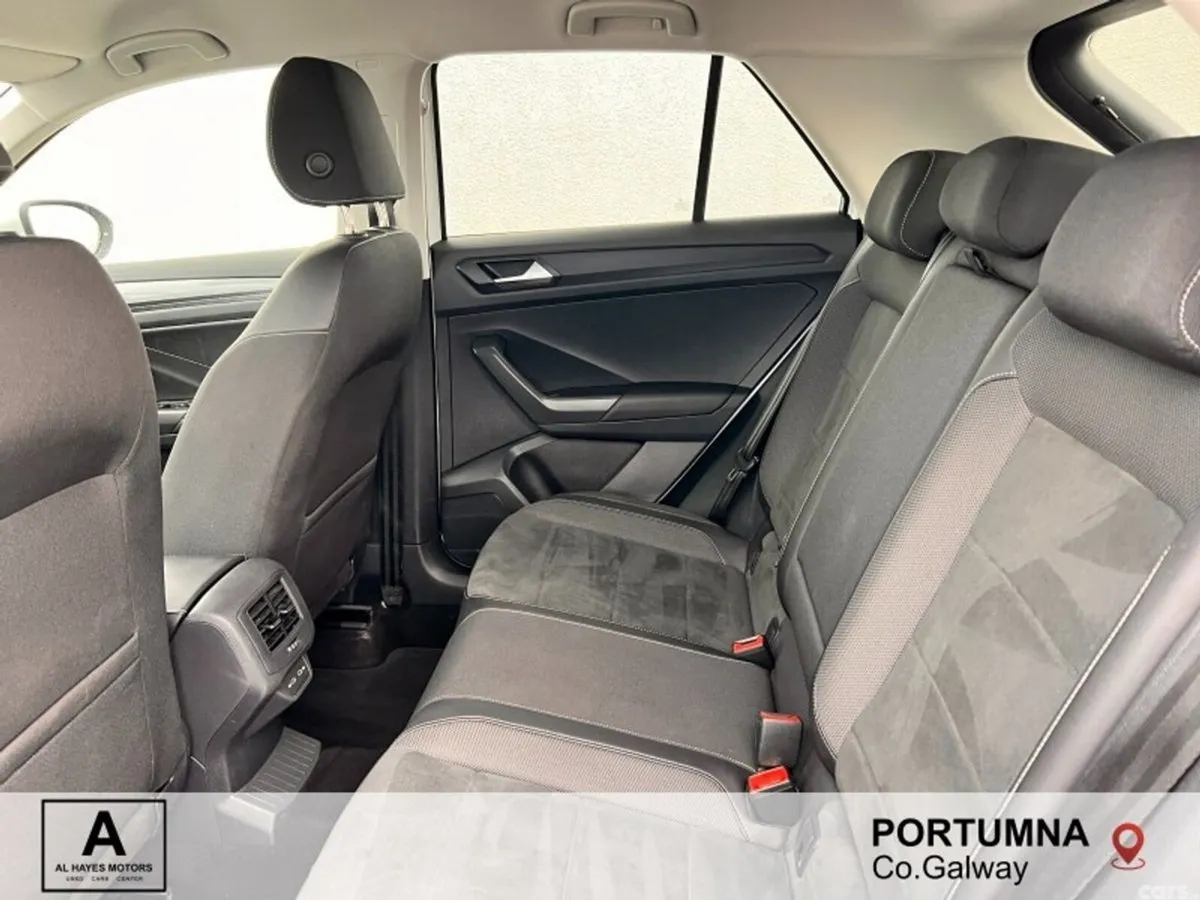 Volkswagen T-Roc SUV, Petrol, 2023, White