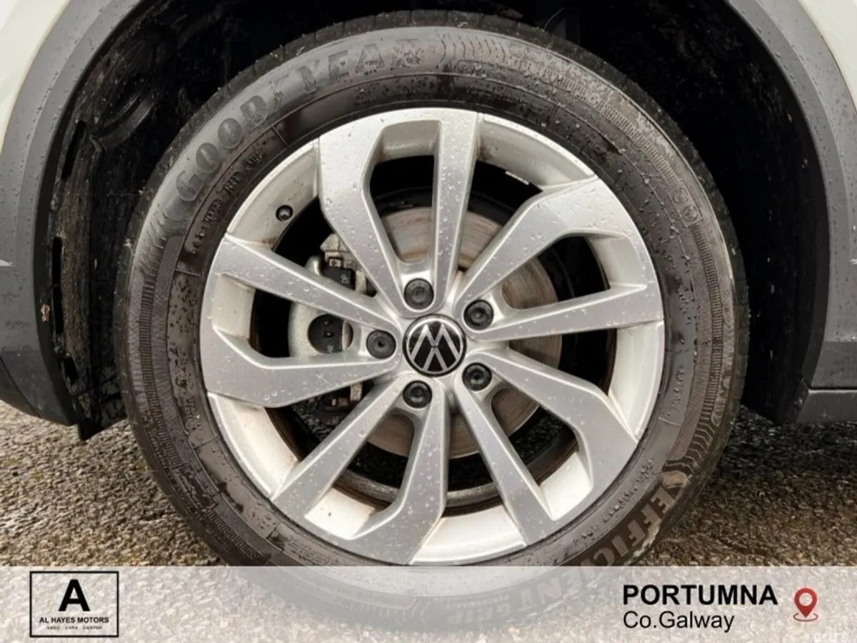 Volkswagen T-Roc SUV, Petrol, 2023, White
