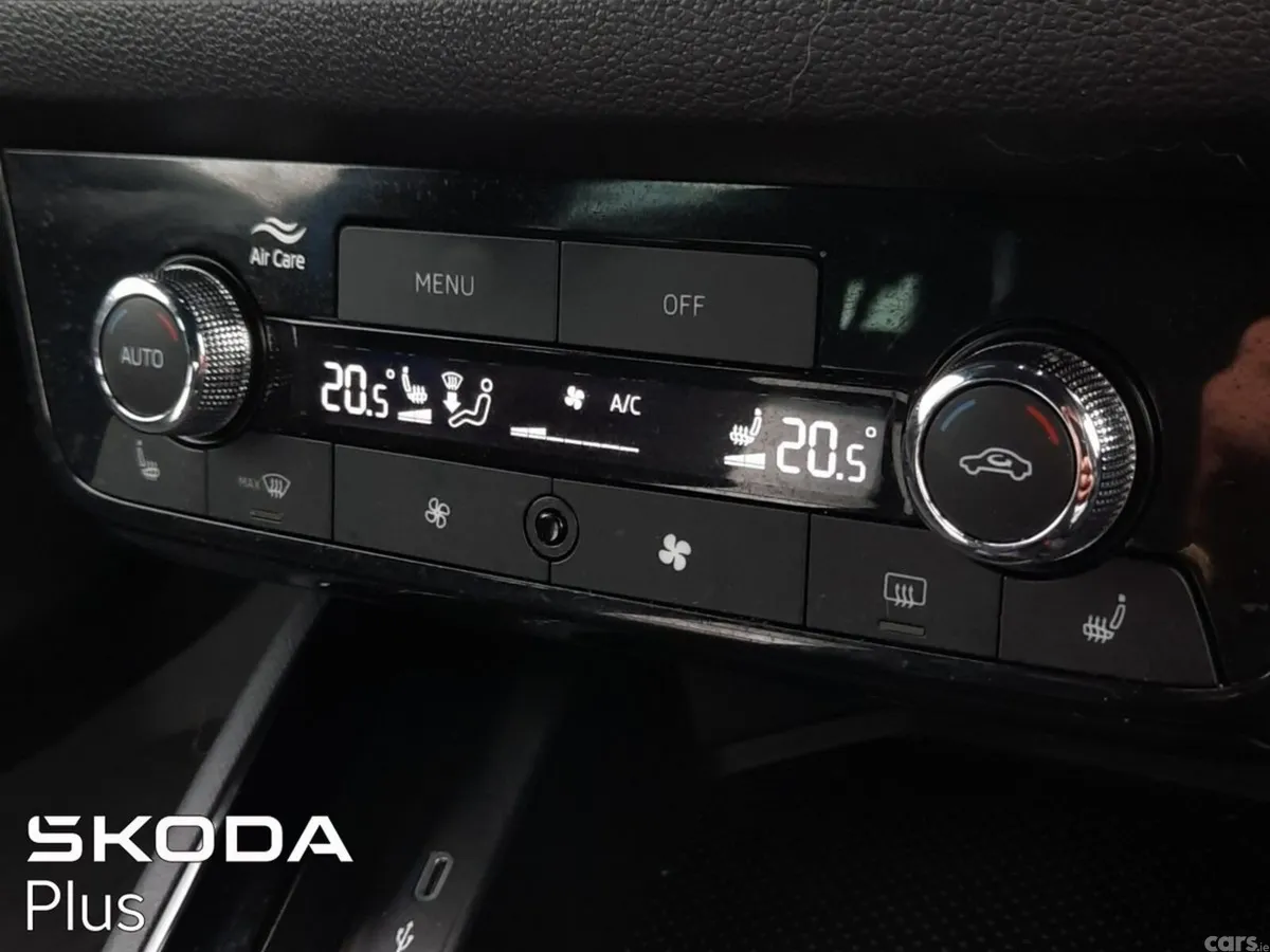 Skoda Kamiq SUV, Petrol, 2024, Blue