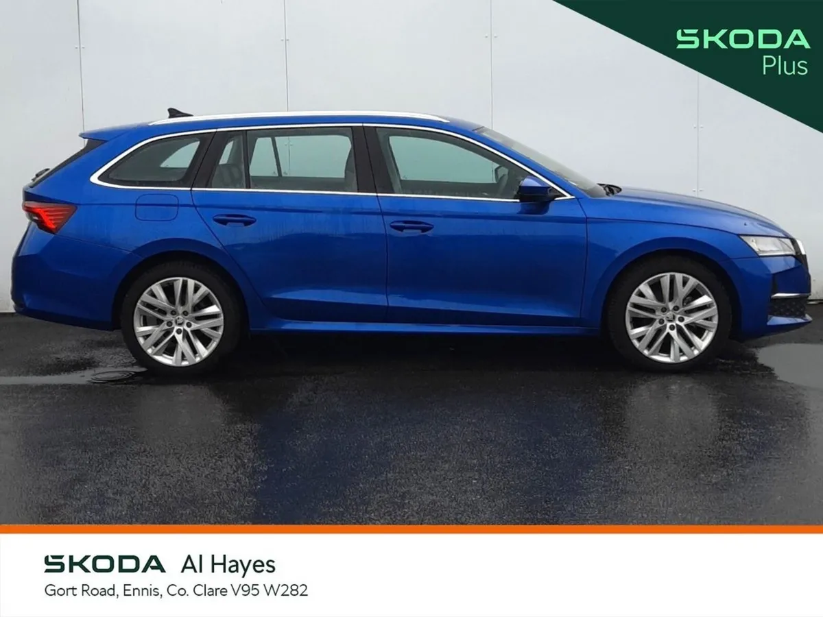 Skoda Octavia Estate, Diesel, 2025, Blue