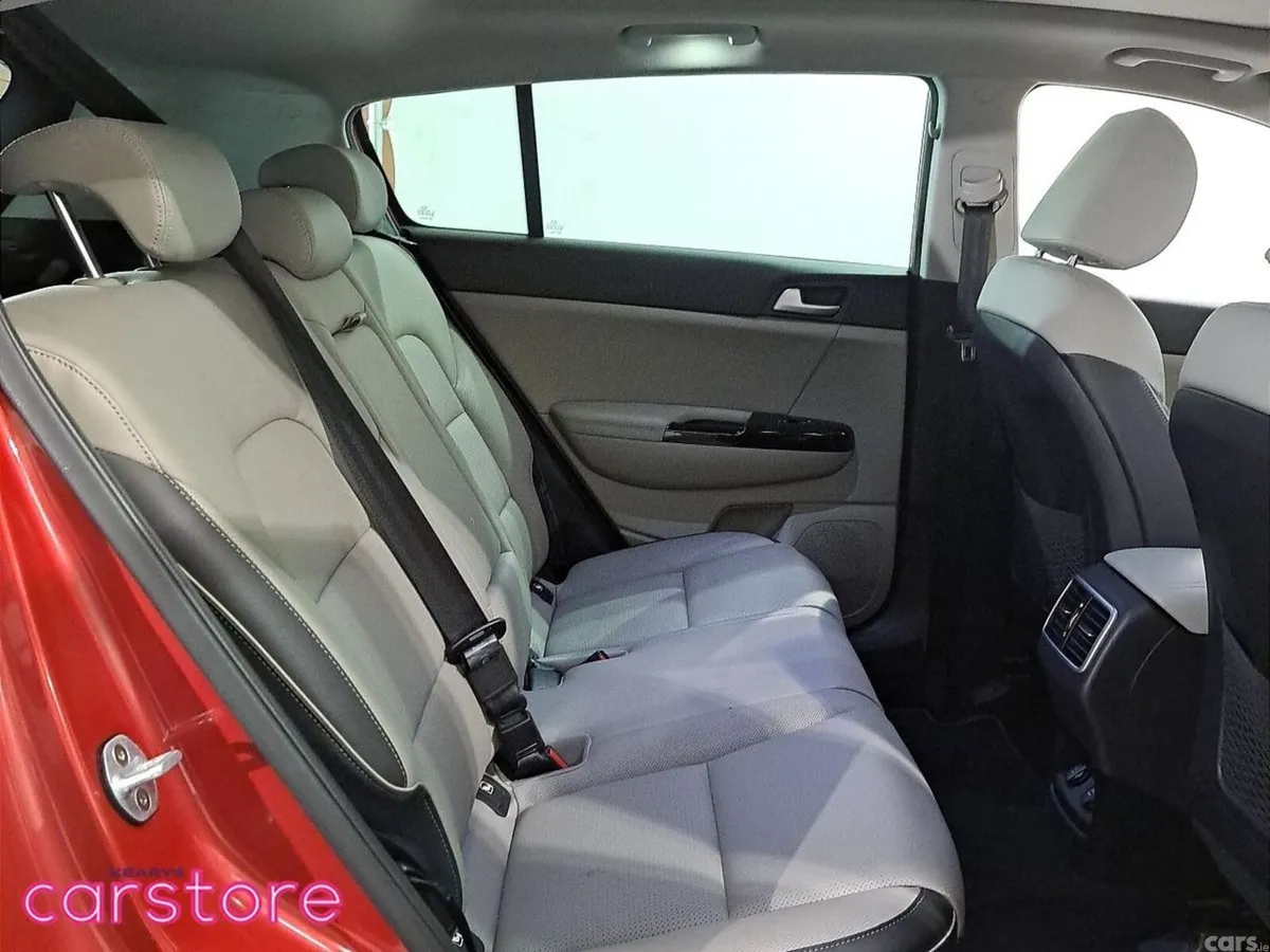 Kia Sportage SUV, Diesel, 2019, Red