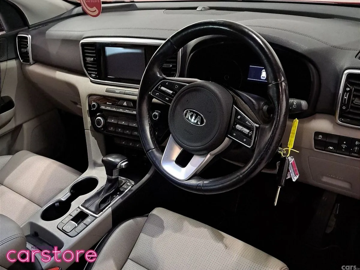 Kia Sportage SUV, Diesel, 2019, Red
