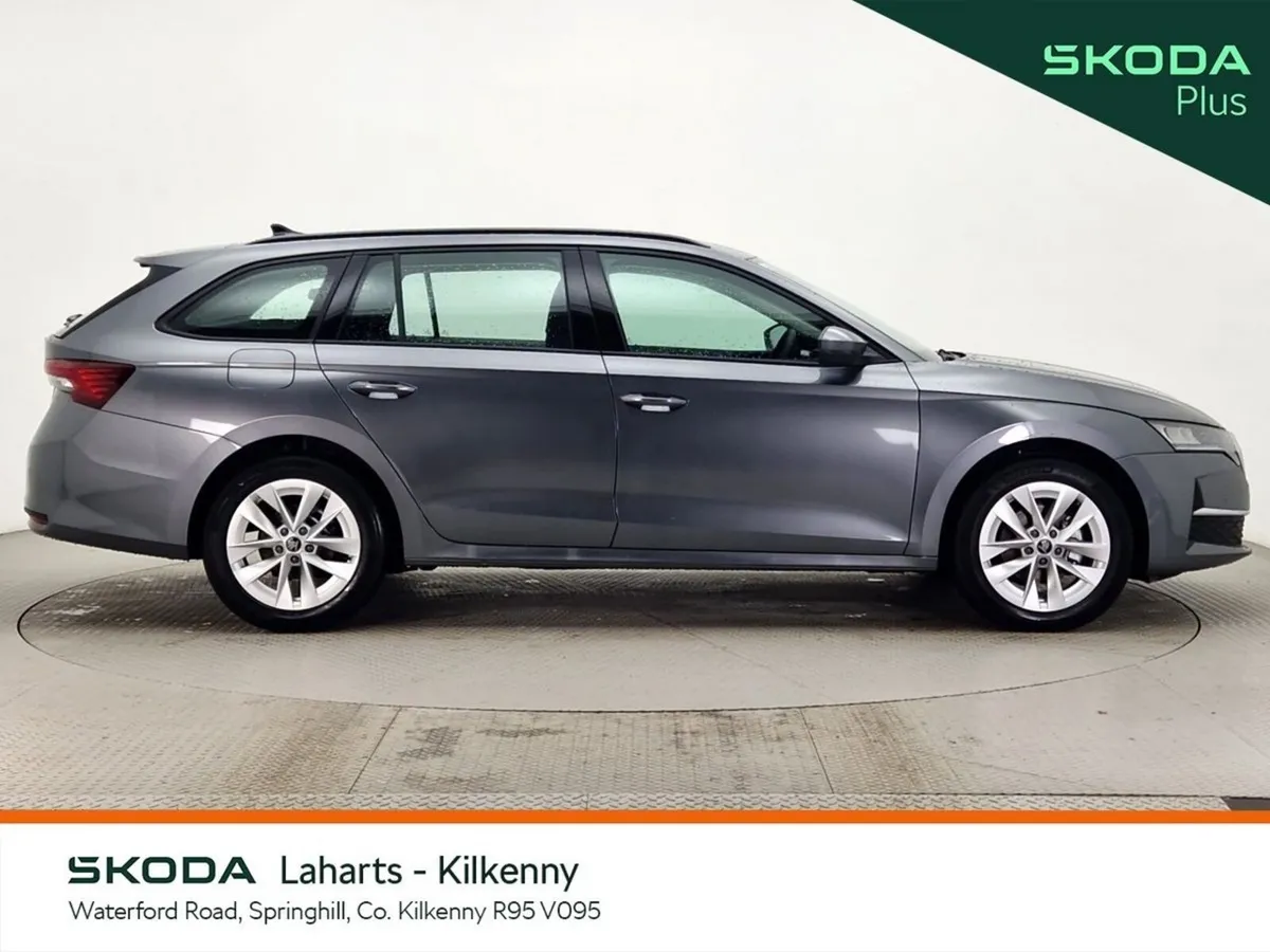 Skoda Octavia Estate, Diesel, 2026, Grey