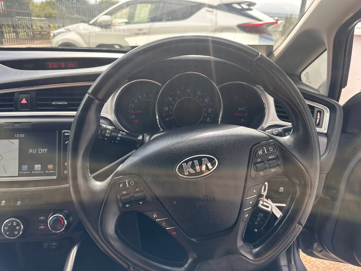 Kia Ceed Hatchback, Diesel, 2018, Blue