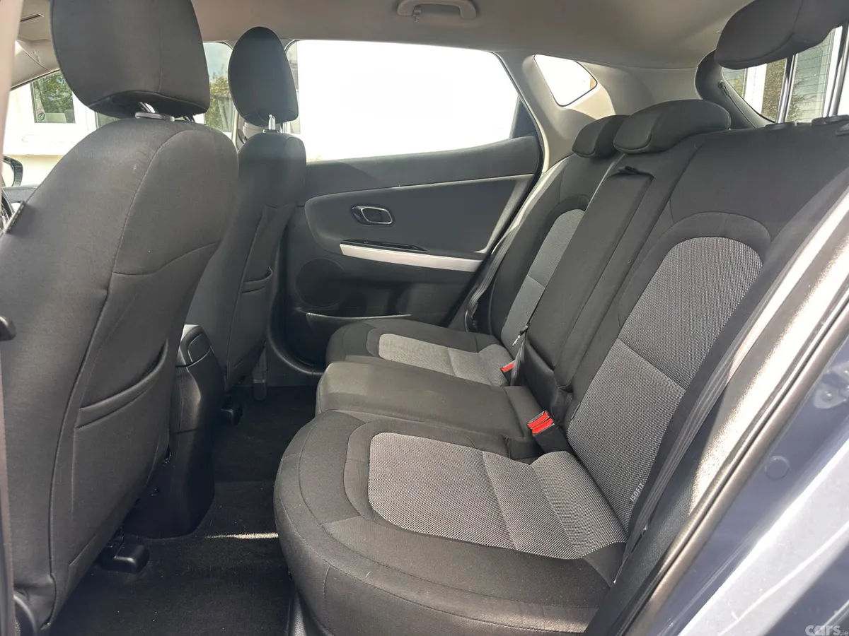 Kia Ceed Hatchback, Diesel, 2018, Blue
