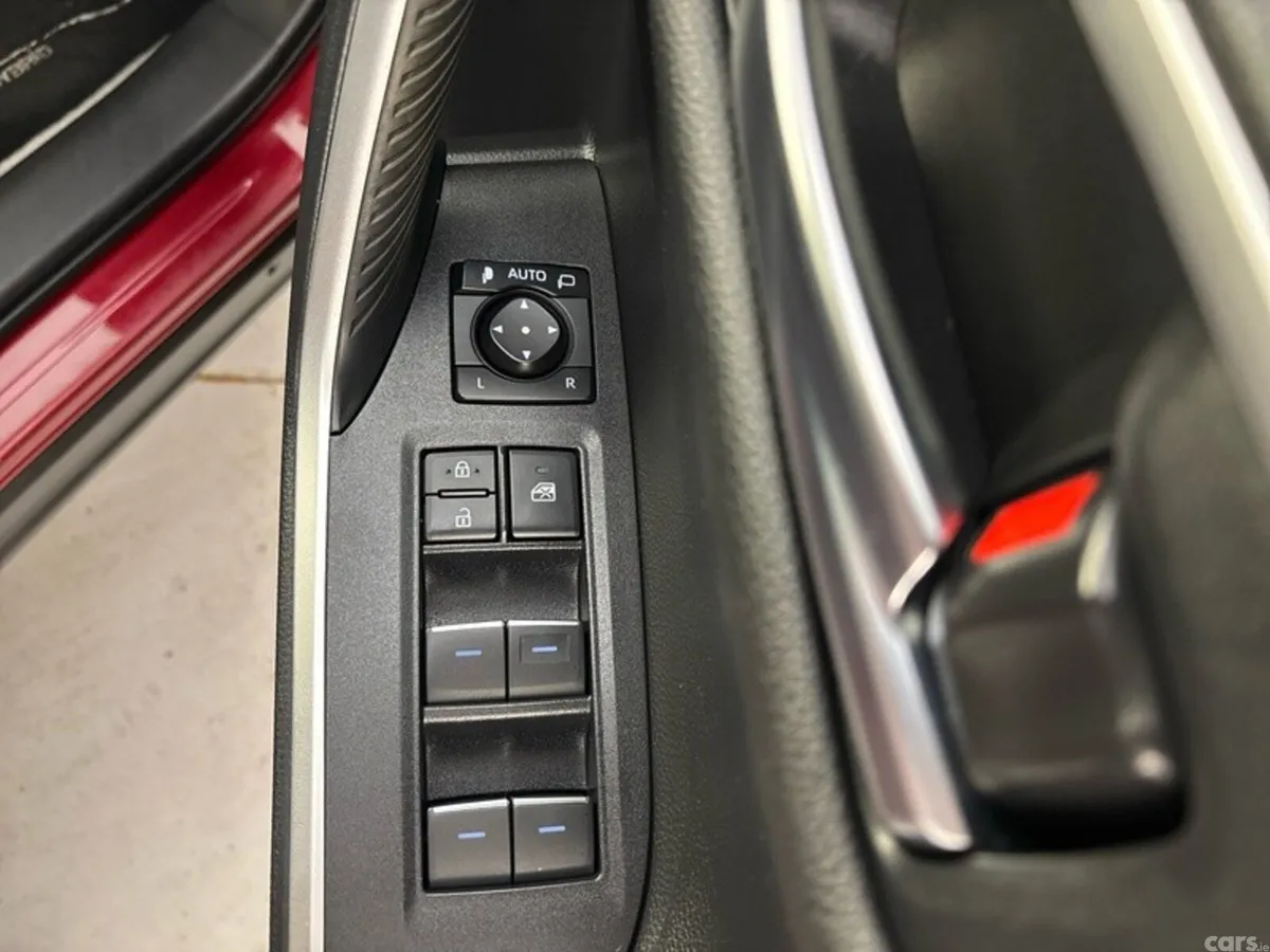 Toyota RAV4 SUV, Petrol Hybrid, 2023, Red