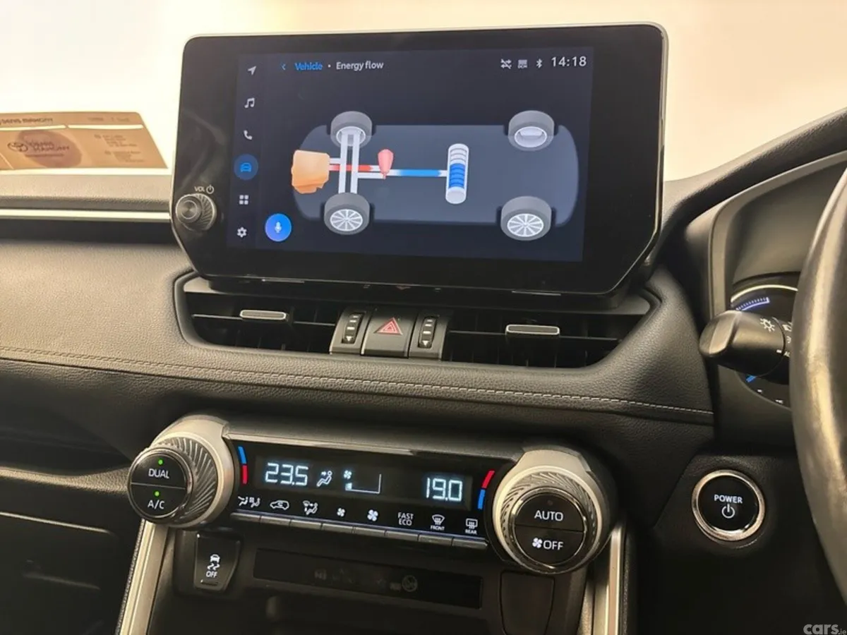 Toyota RAV4 SUV, Petrol Hybrid, 2023, Red