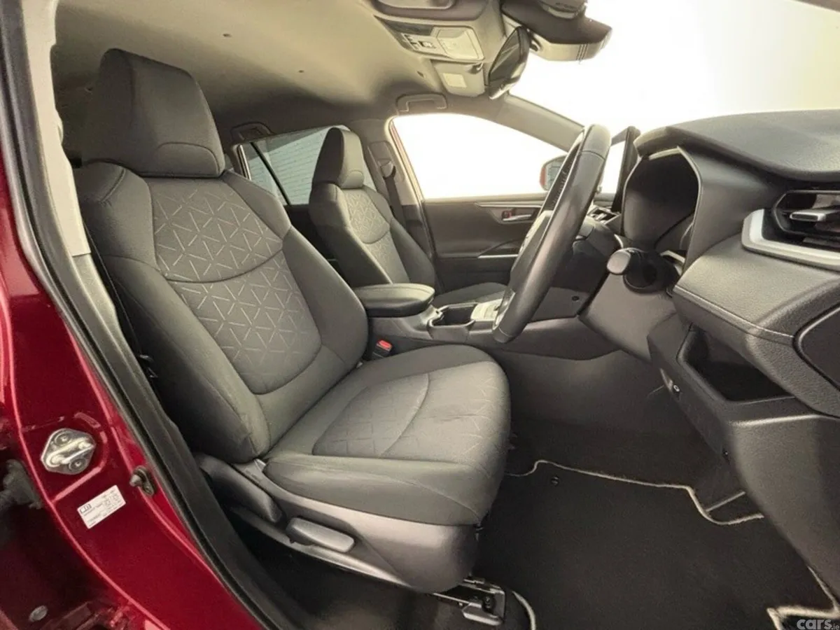 Toyota RAV4 SUV, Petrol Hybrid, 2023, Red