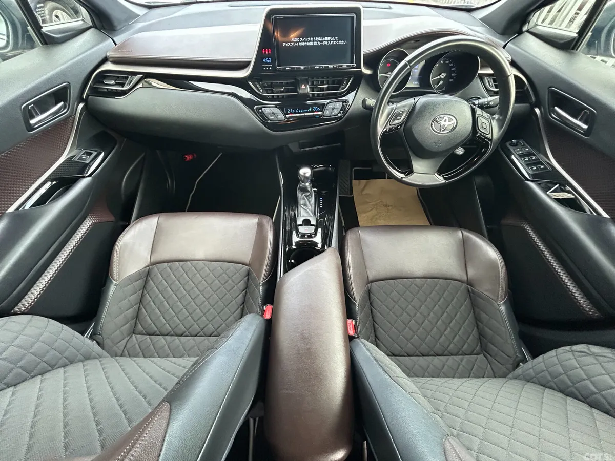 Toyota C-HR SUV, Petrol Hybrid, 2018, Grey
