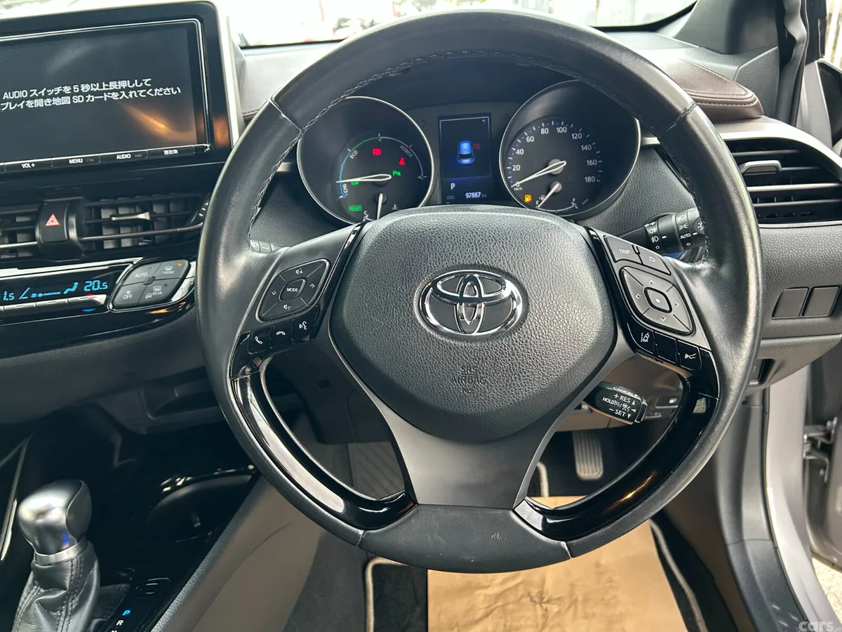Toyota C-HR SUV, Petrol Hybrid, 2018, Grey