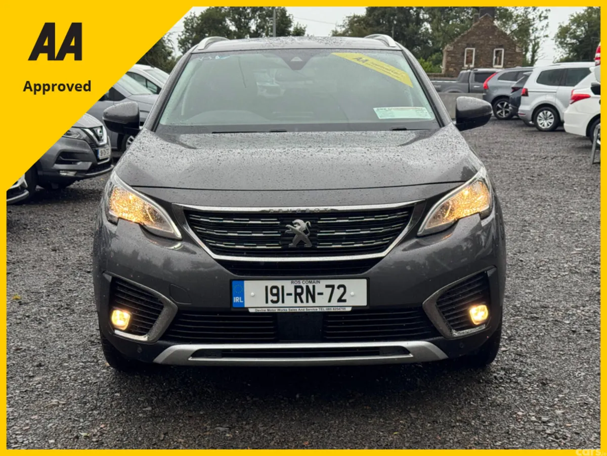 Peugeot 5008 MPV, Diesel, 2019, Grey