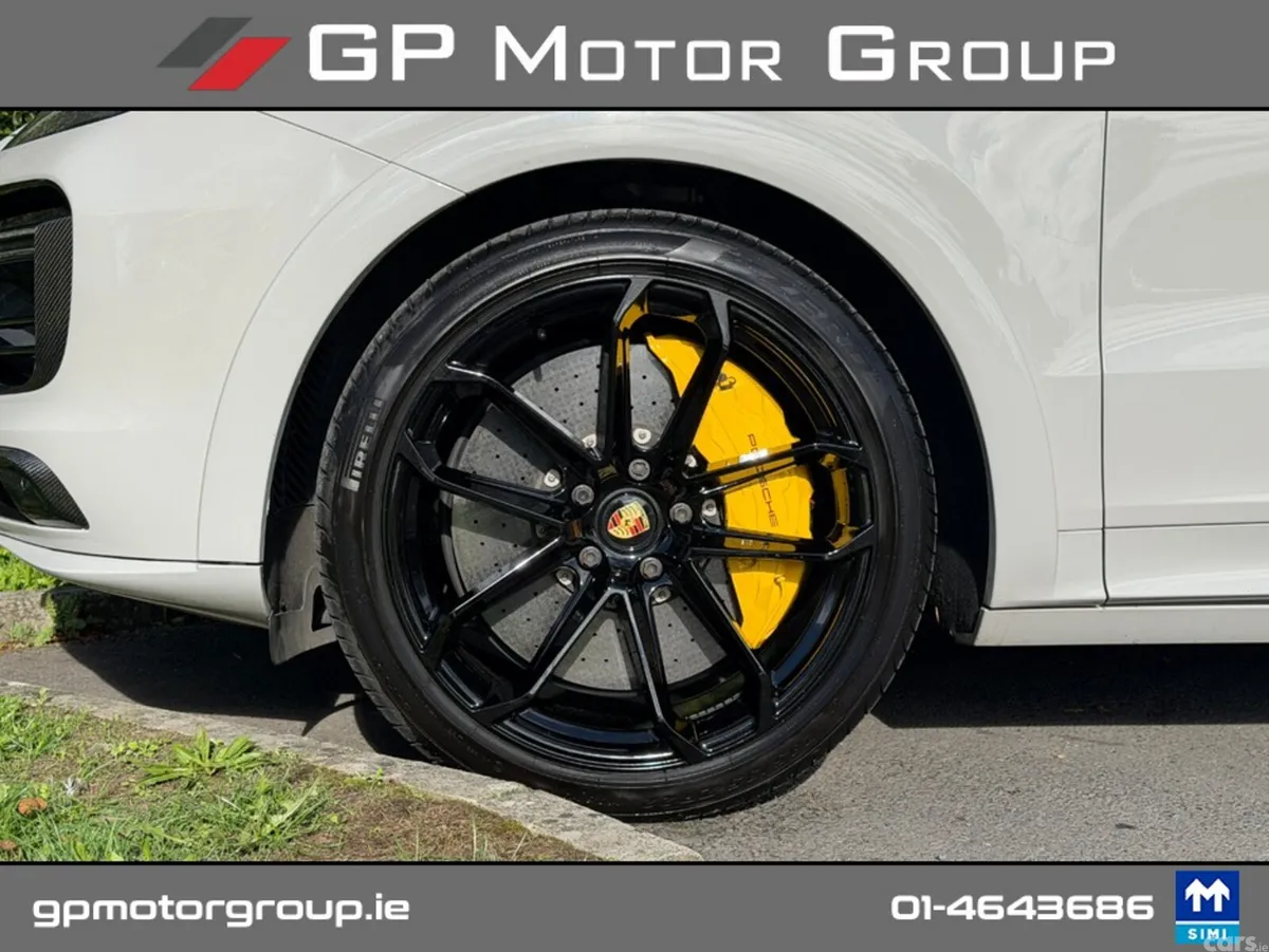 Porsche Cayenne Coupe, Petrol Plug-in Hybrid, 2020, Grey