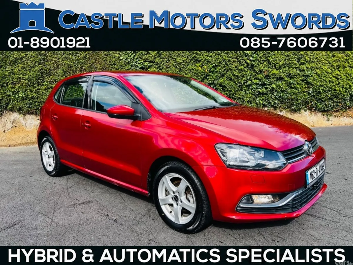 Volkswagen Polo Hatchback, Petrol, 2016, Red