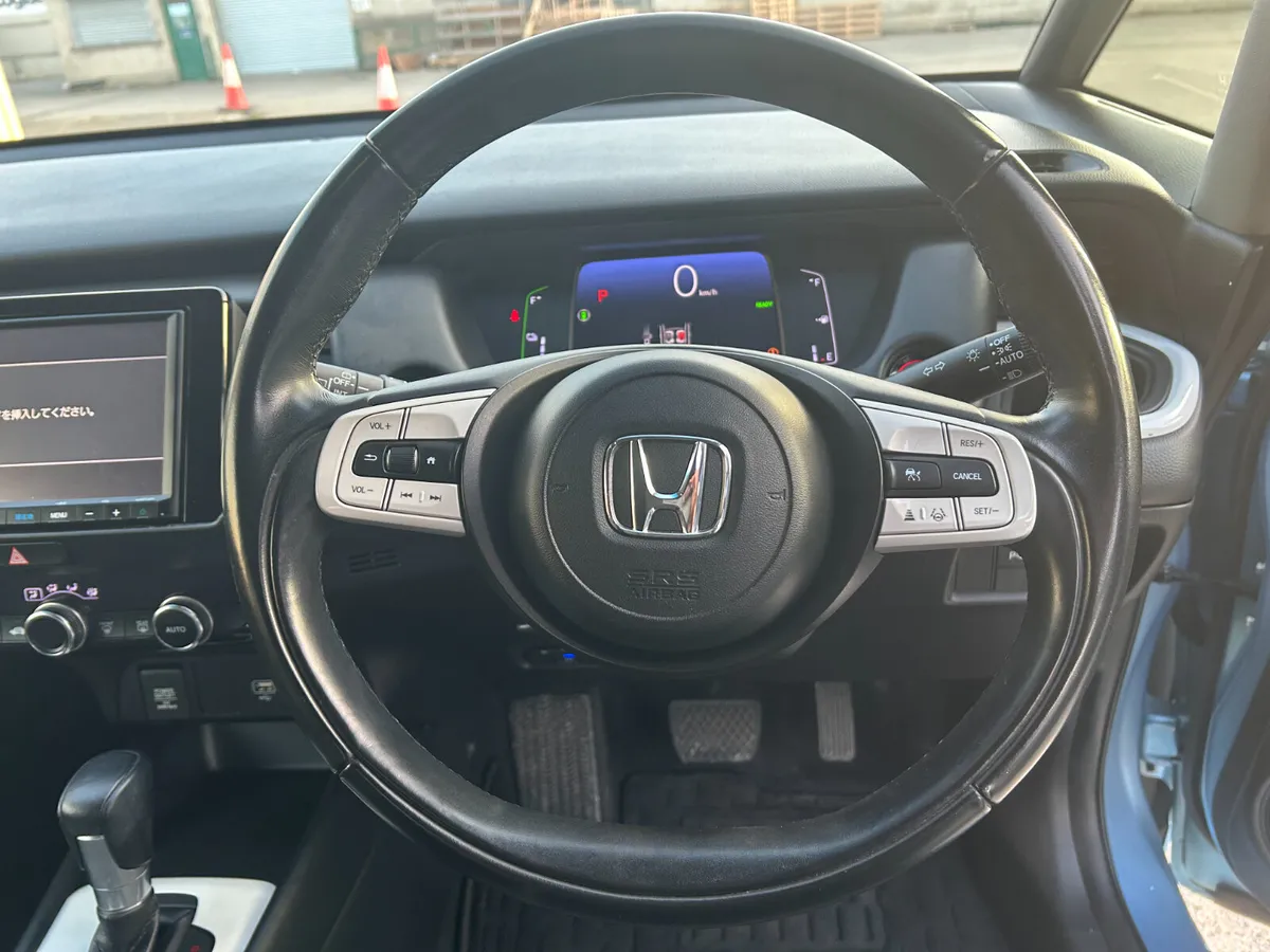 Honda Fit Hatchback, Petrol Hybrid, 2020, Blue